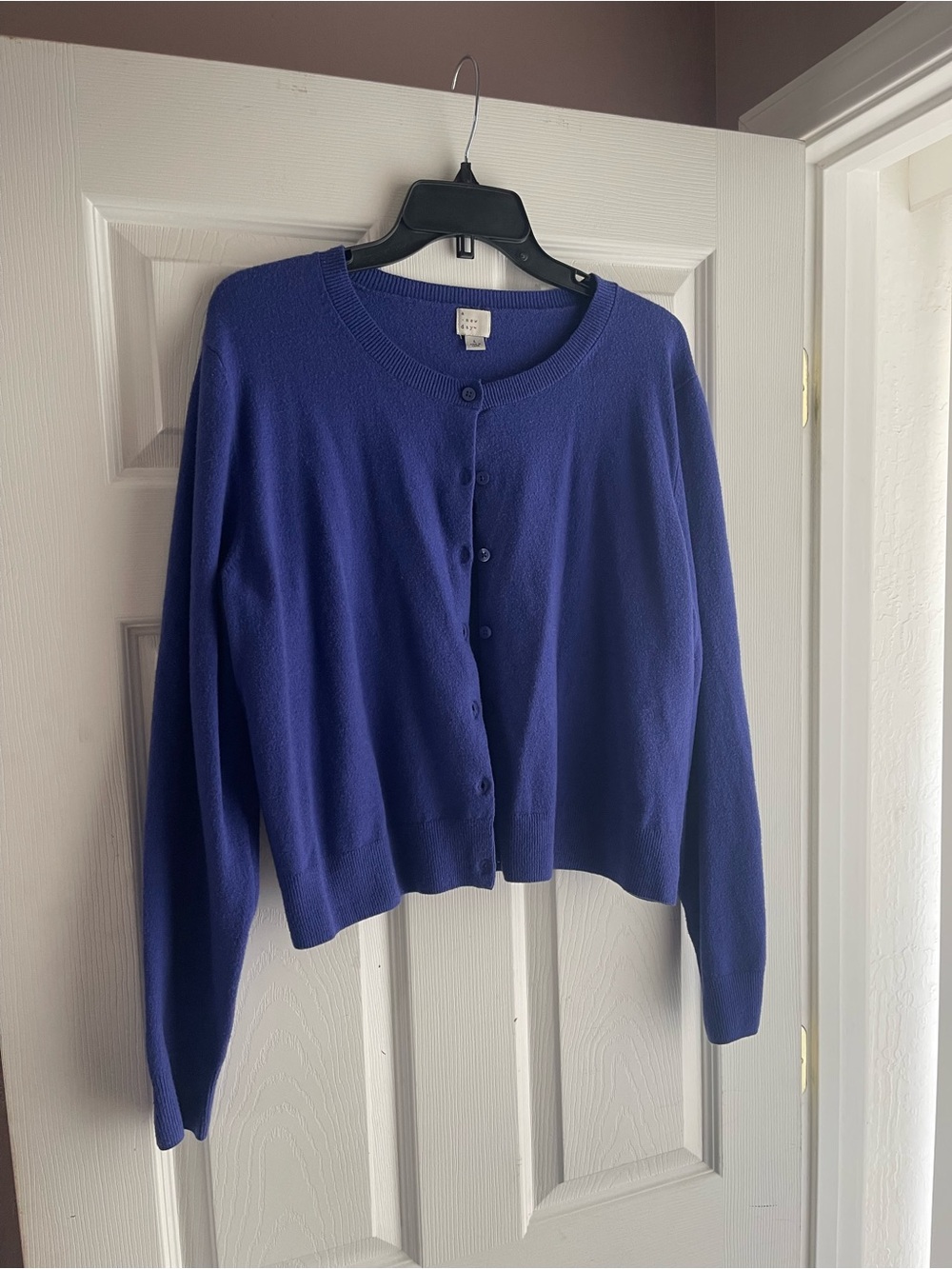 Women’s Classic Cardigan Sweater - Blue